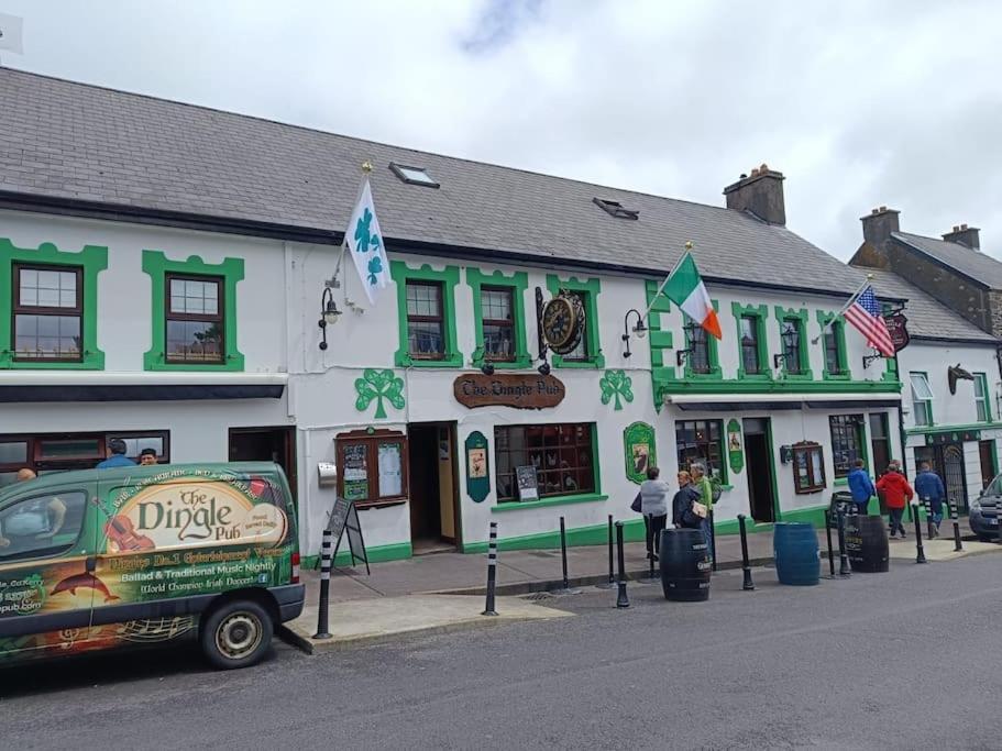 Dingle Escape -2 Bed -Sleeps 4 Apartment Exterior photo