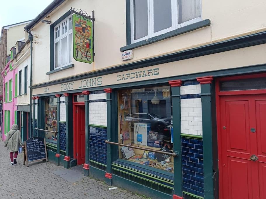 Dingle Escape -2 Bed -Sleeps 4 Apartment Exterior photo