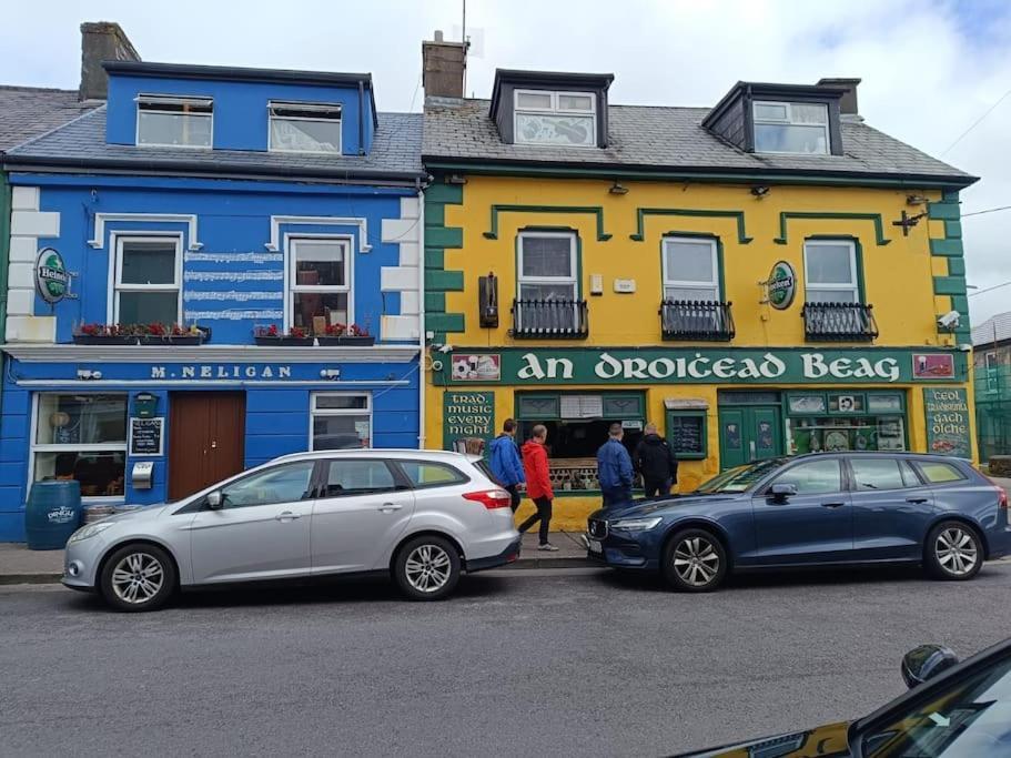 Dingle Escape -2 Bed -Sleeps 4 Apartment Exterior photo